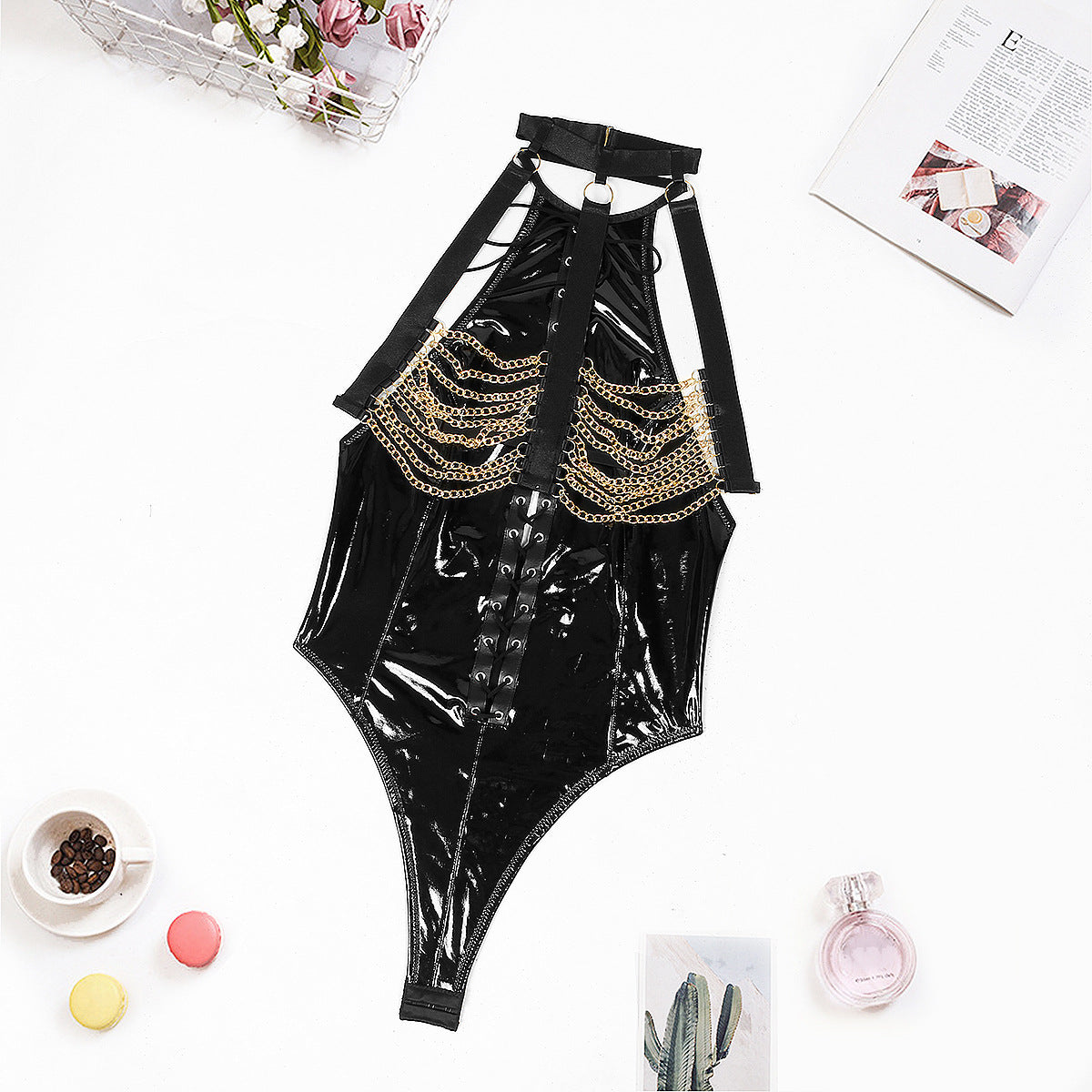 Catena Nera - vinylové body s řetízky a zlatými řetízky