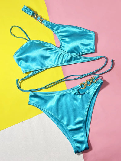 Azzurra Catena – Crisscross-Bikini mit goldenen Kettendetails